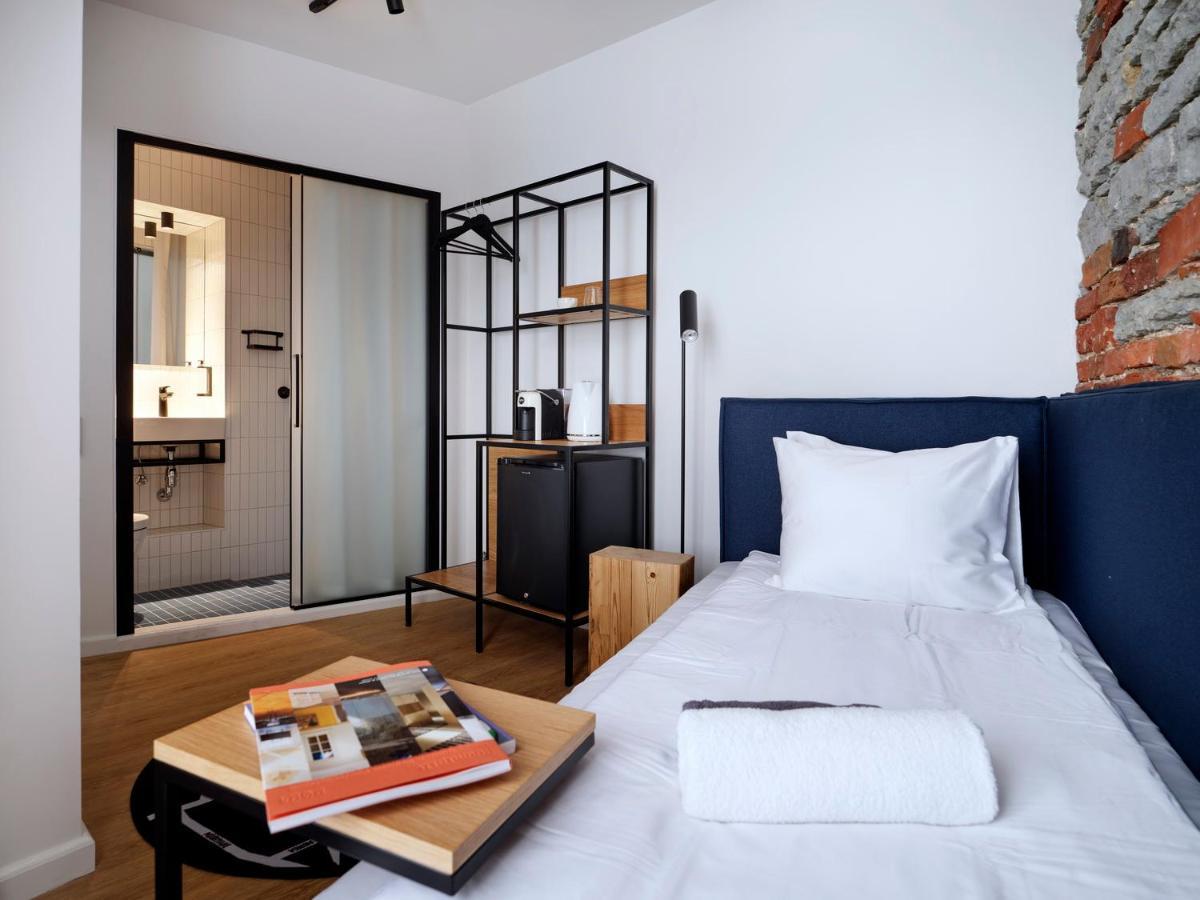 טאלין Lj5 - Old Town Rooms With Exclusive Shared Roof Terrace מראה חיצוני תמונה
